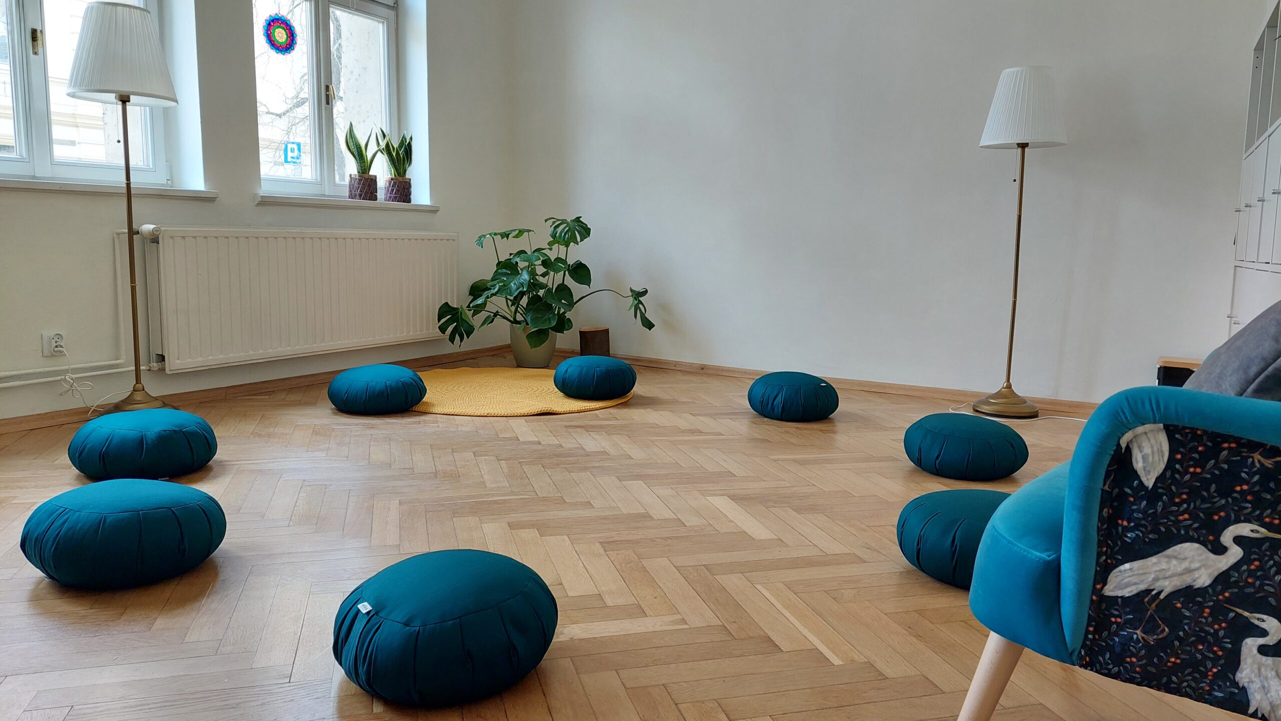 Kameralna sala do praktyki mindfulness w Poznaniu - bezpieczna przestrzeń do redukcji stresu